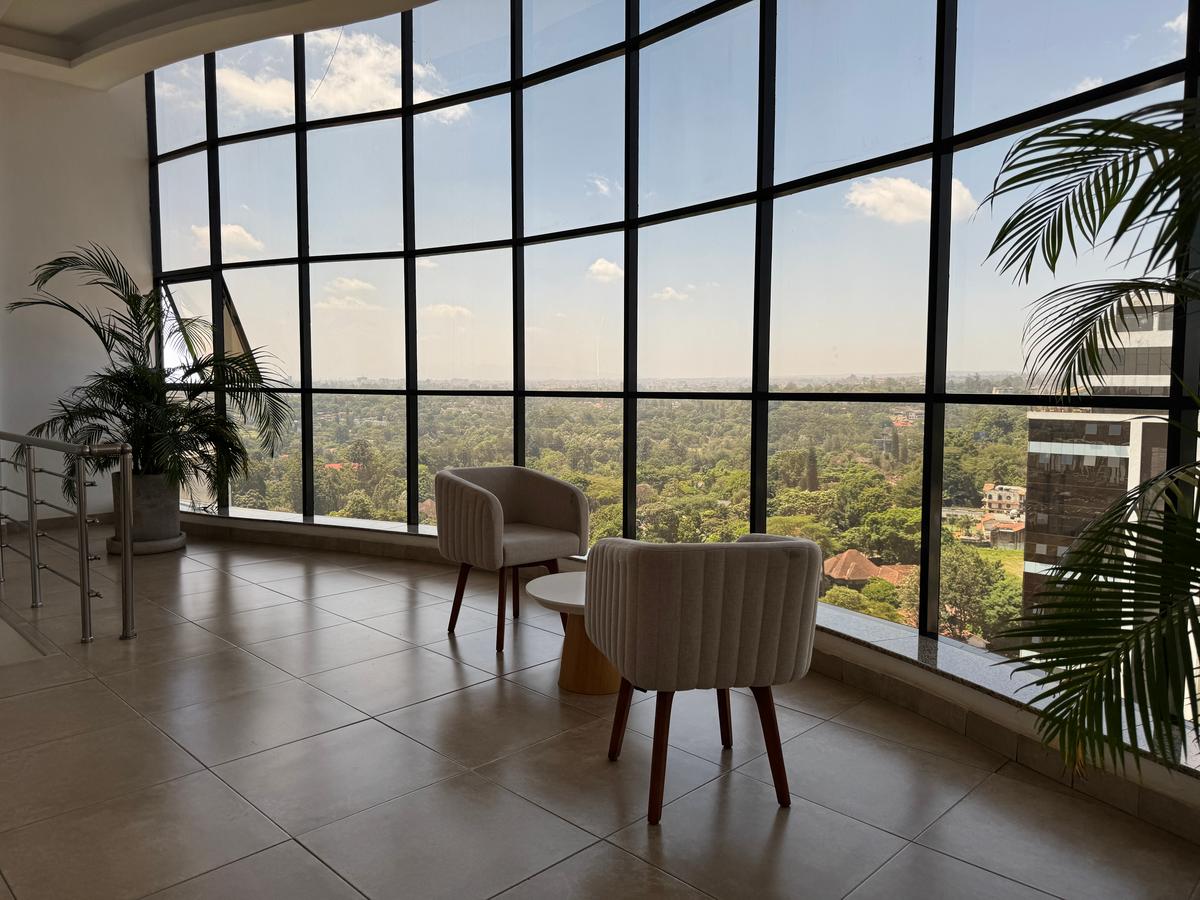 Serviced 2 Bed Apartment with En Suite in Westlands Area - 11