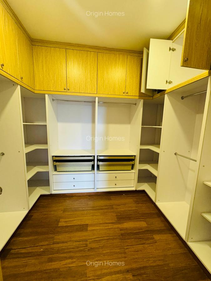 4 Bed Apartment with En Suite at Spring Valley - 6