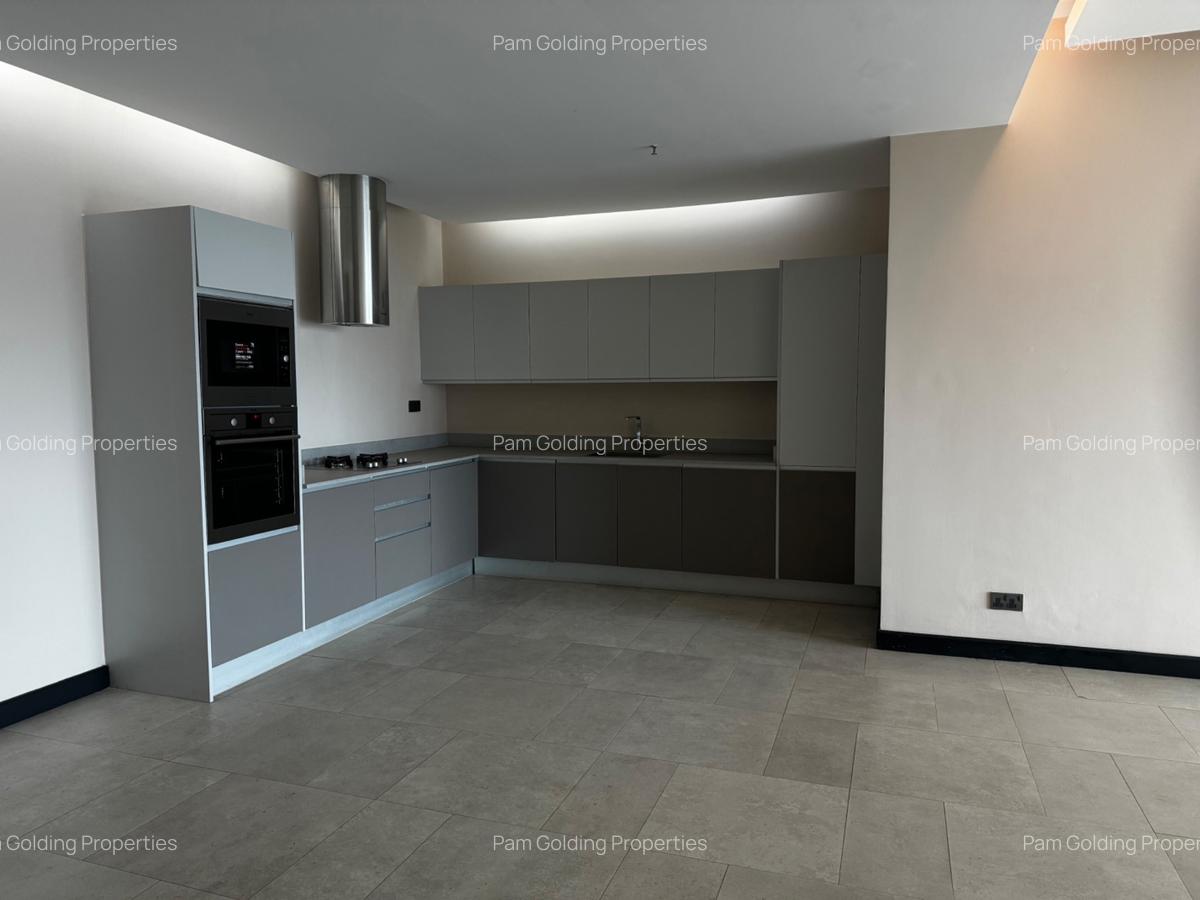 2 Bed Apartment with En Suite at Church Road - 3