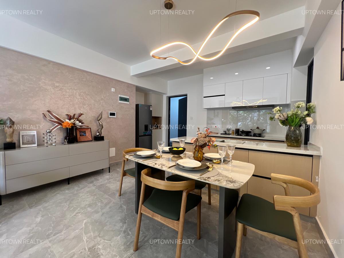 3 Bed Apartment with En Suite at Lavington - 3
