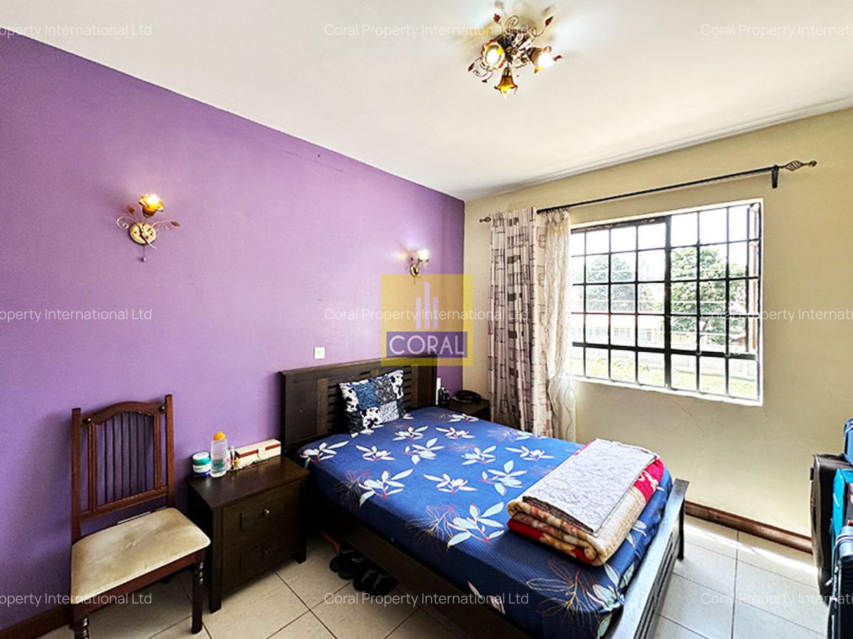4 Bed Apartment with En Suite in Parklands - 12
