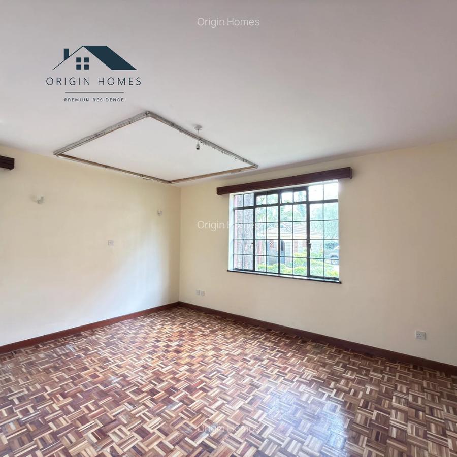 3 Bed Apartment with En Suite at Kileleshwa - 4