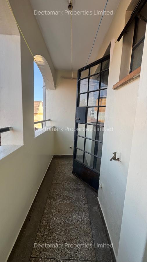 2 Bed Apartment with Borehole at Langata - 12