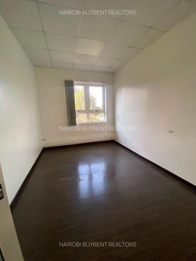 2,500 ft² Commercial Property with Fibre Internet in Riverside - 6
