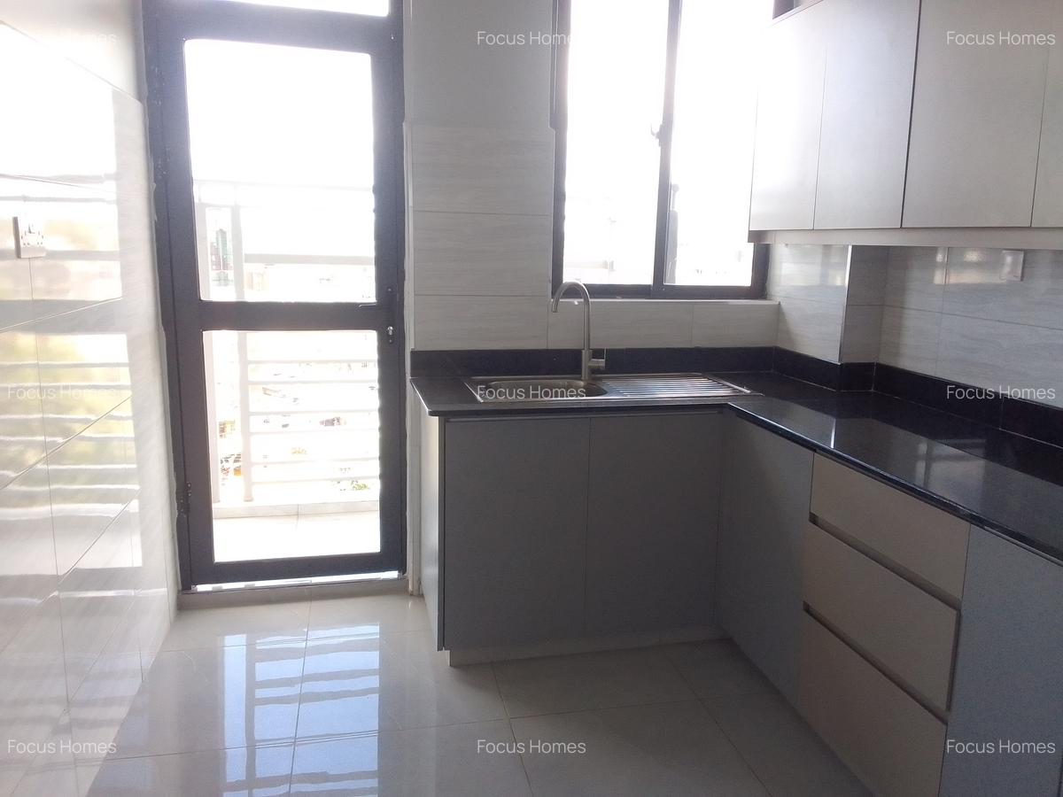 2 Bed Apartment with En Suite in Kilimani - 15