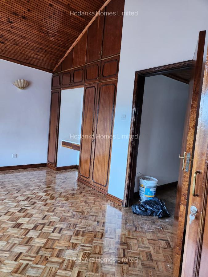 4 Bed Villa with En Suite in Lavington - 5
