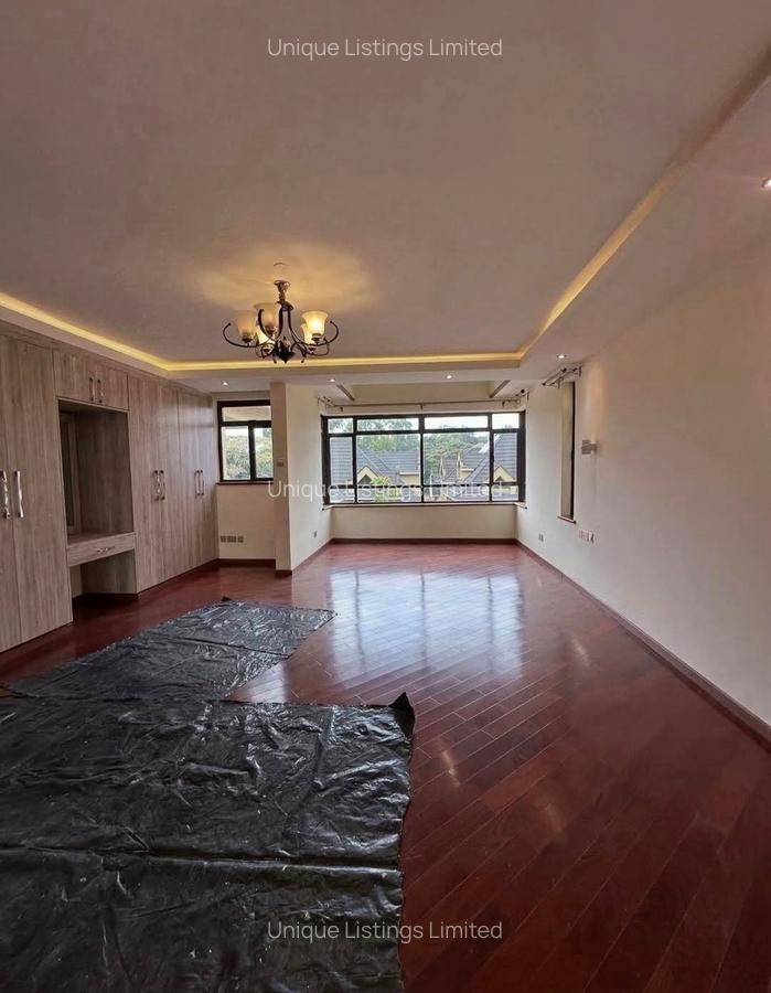 5 Bed Townhouse with En Suite in Lavington - 8
