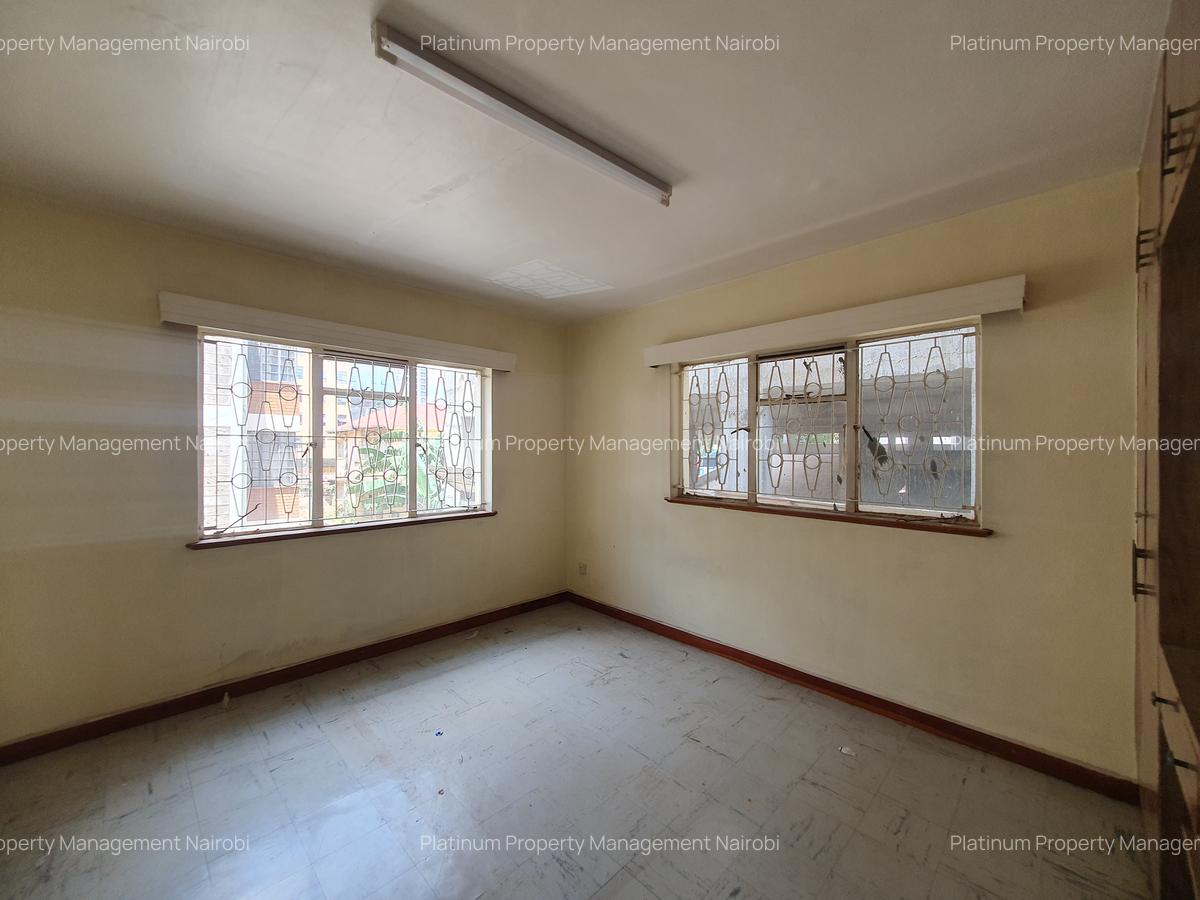 3 Bed Apartment with Parking at Muthithi Rd - 10