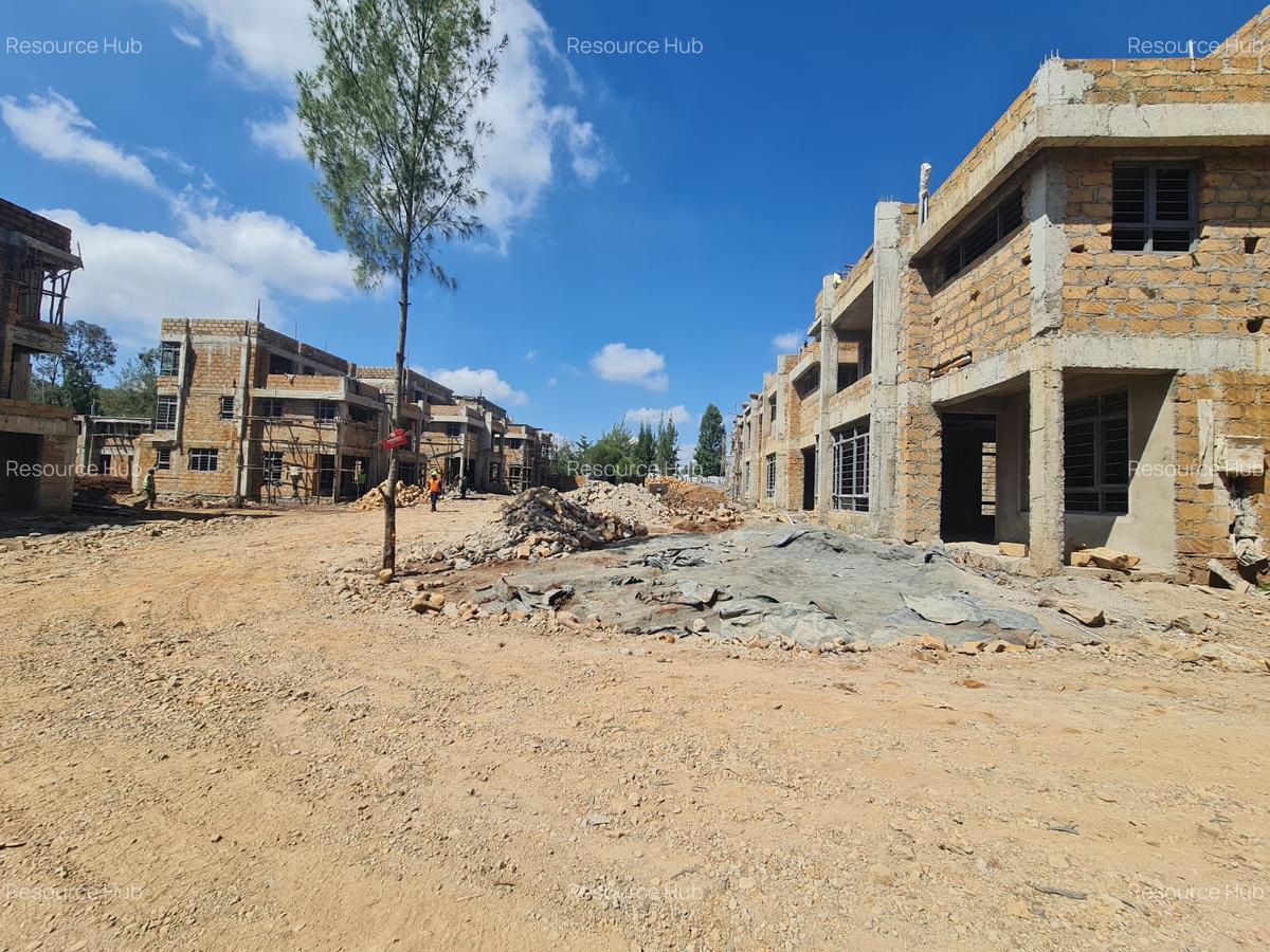 4 Bed Townhouse with En Suite at Olkeri - 10