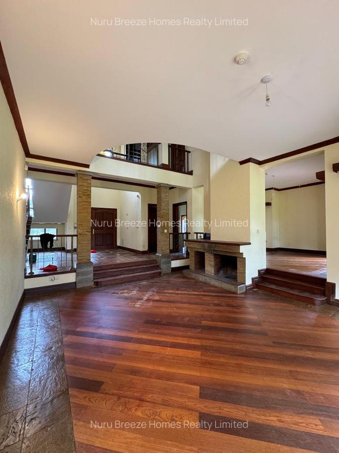 5 Bed Townhouse with En Suite in Kitisuru - 12
