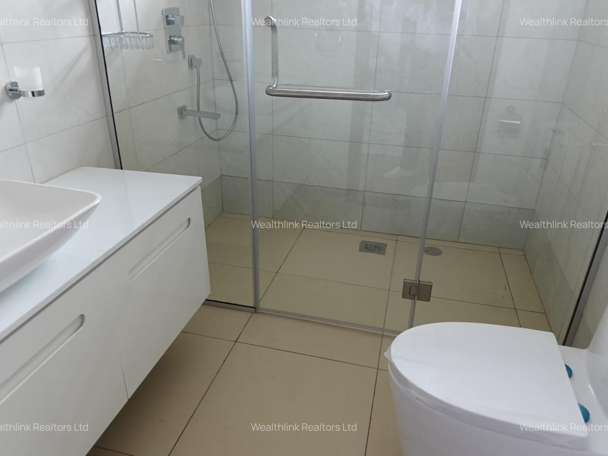 4 Bed Townhouse with En Suite at Impala Paradise - 11