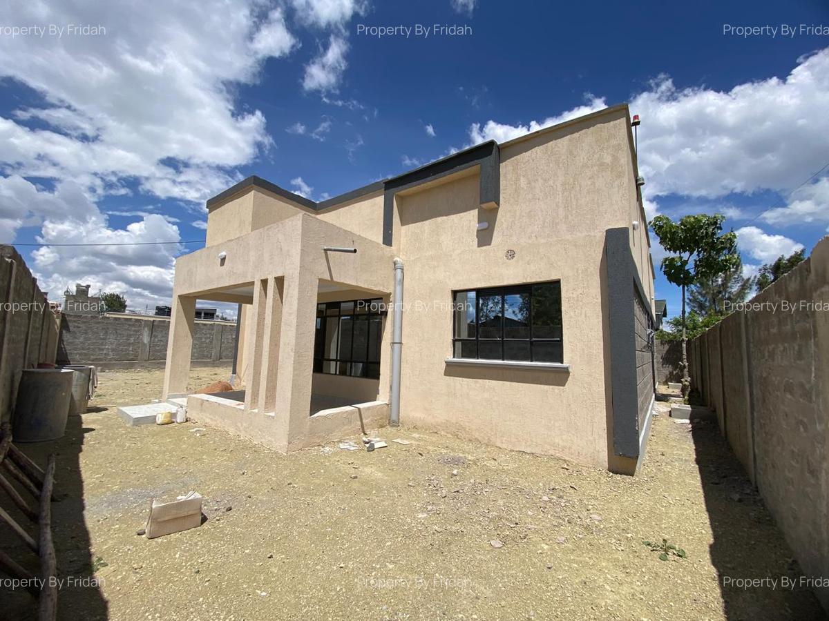 4 Bed House with En Suite in Kitengela - 2