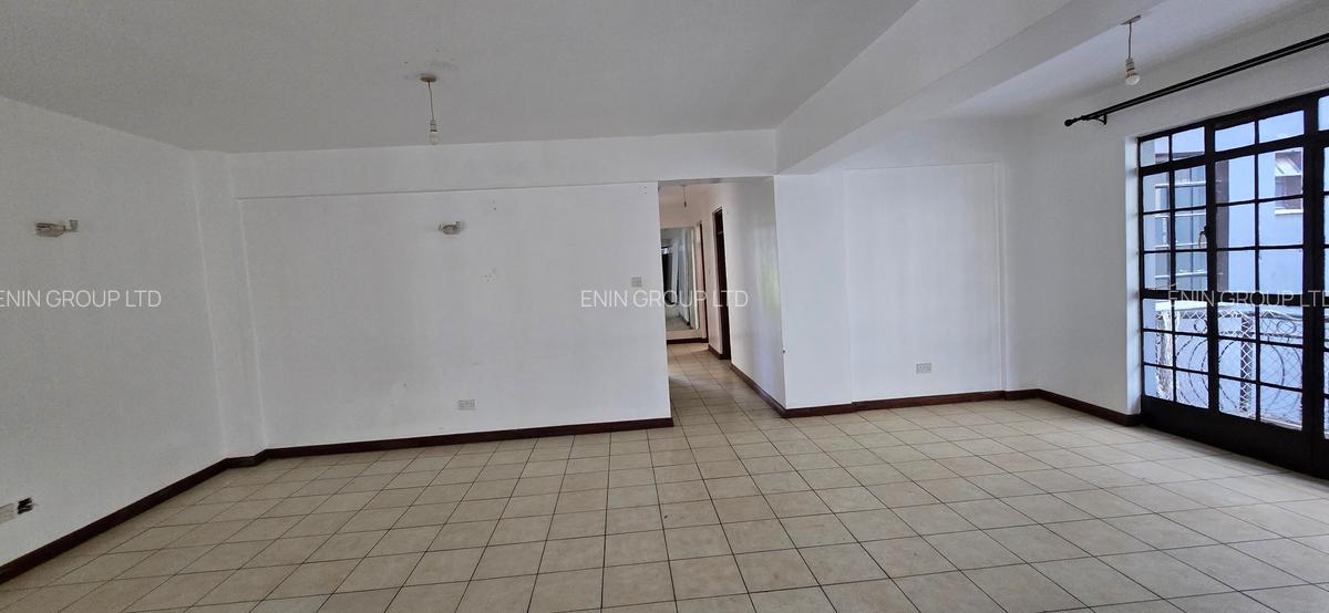 3 Bed Apartment with En Suite in Lavington - 9