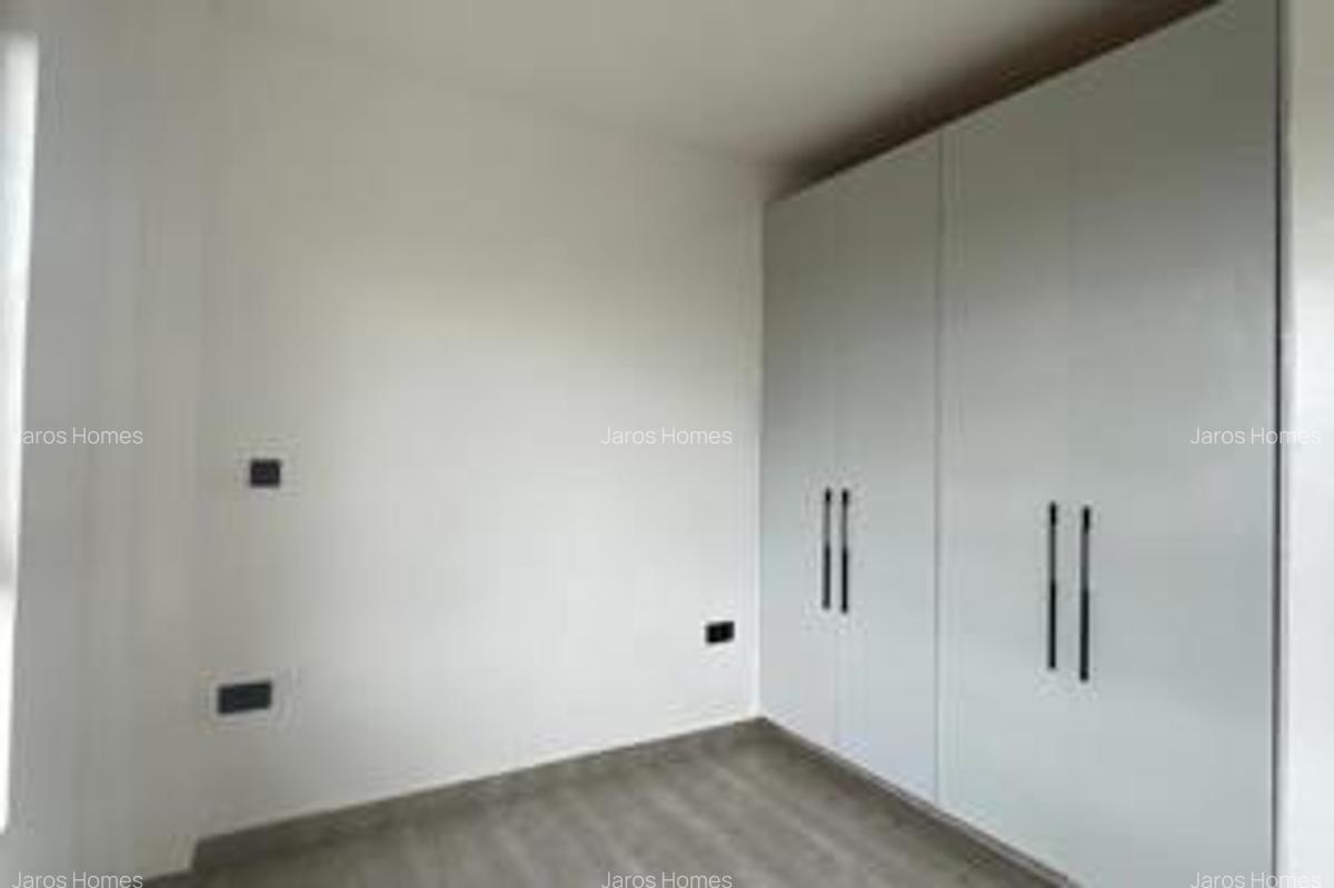 3 Bed Apartment with En Suite at Kirawa Road - 16