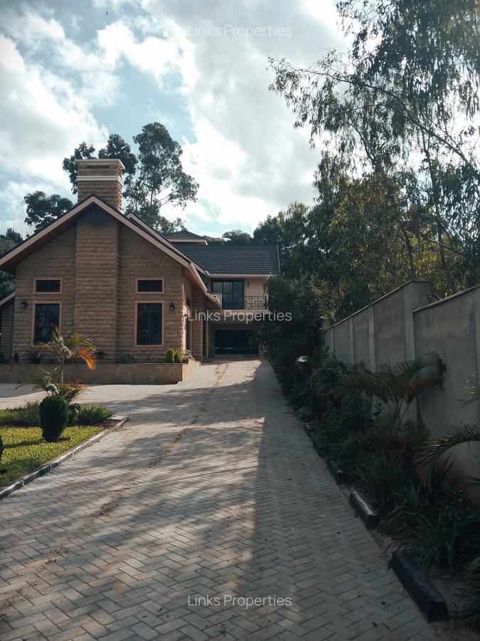 4 Bed Townhouse with En Suite at Karen - 2