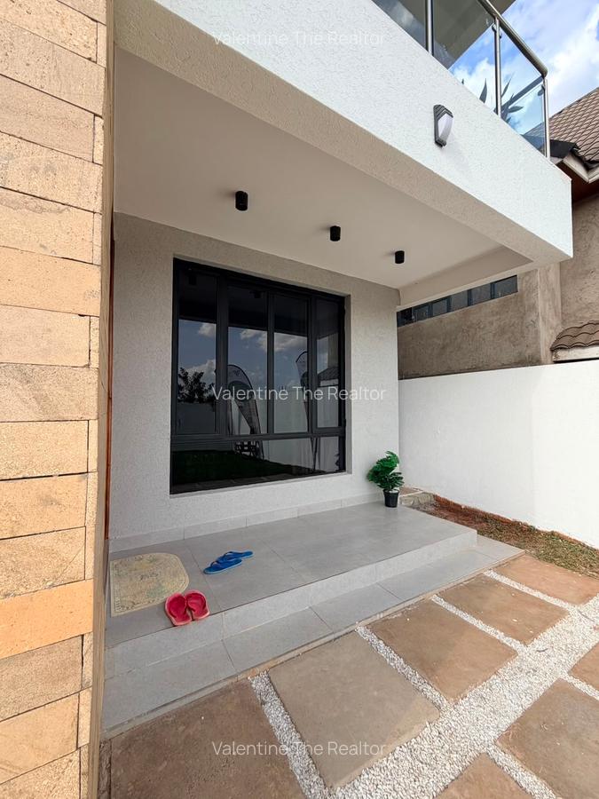 4 Bed House with En Suite in Kamakis - 2