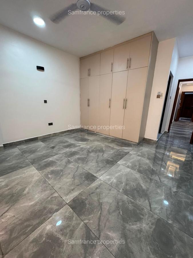 Serviced 3 Bed Apartment with En Suite at Mount Kenya Road - 2