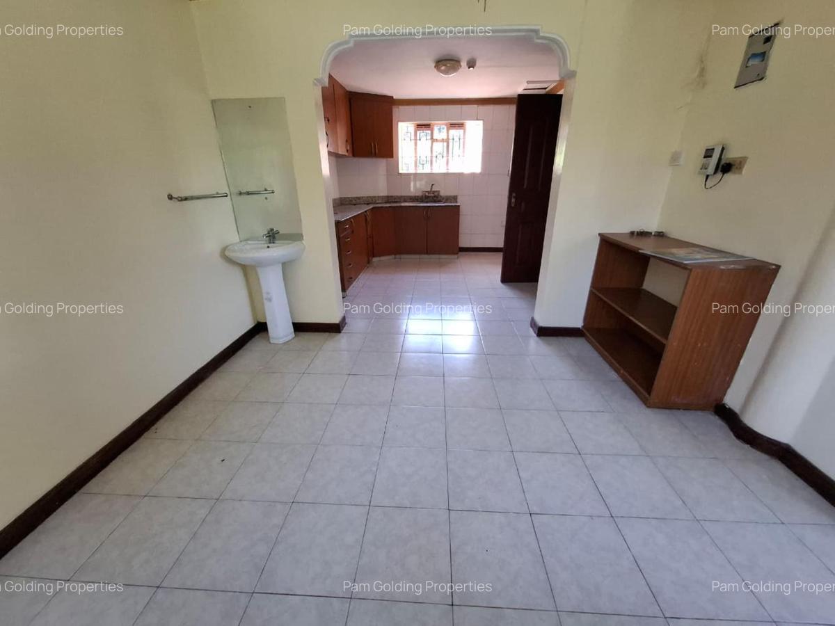 4 Bed House at Muthaiga North - 5