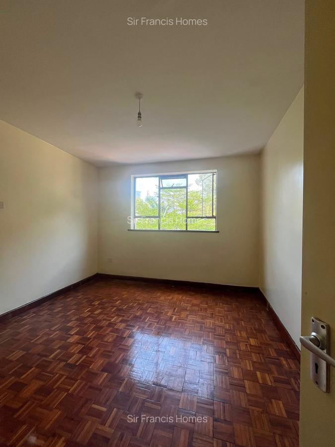 Serviced 2 Bed Apartment with En Suite in State House - 5