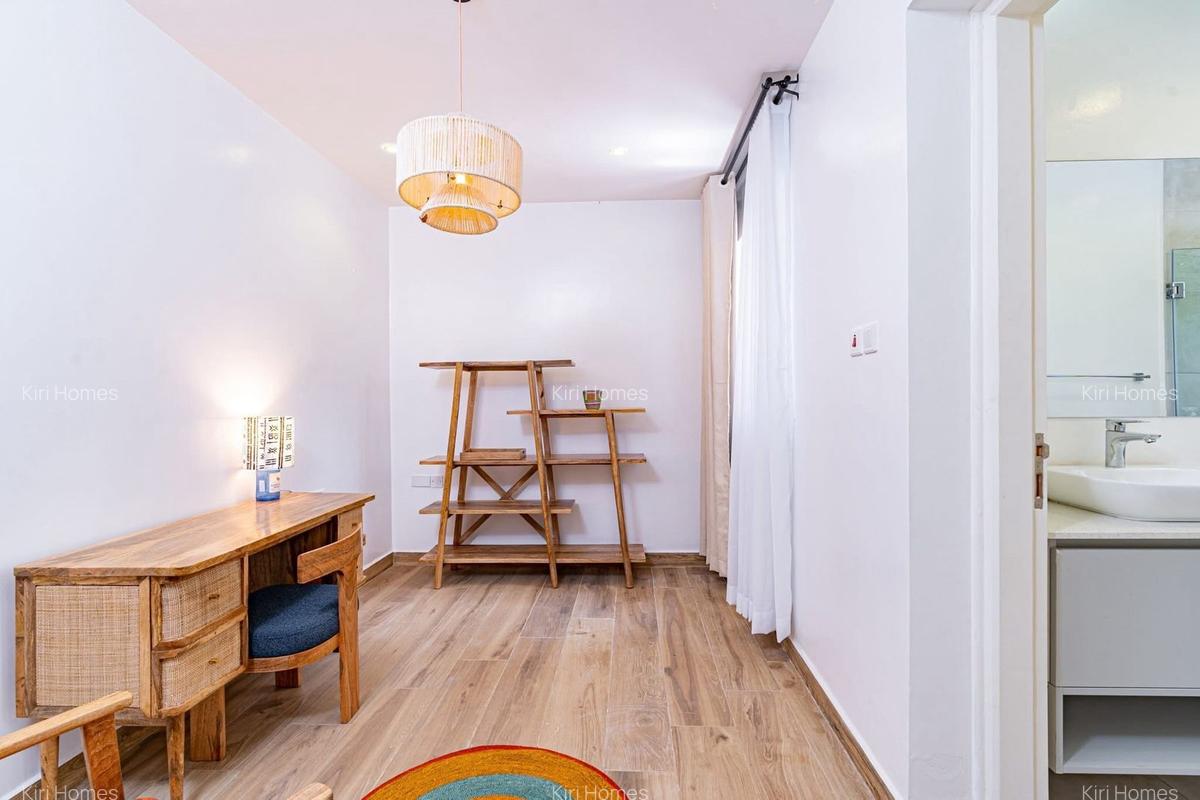Furnished 3 Bed Apartment with En Suite in Runda - 6