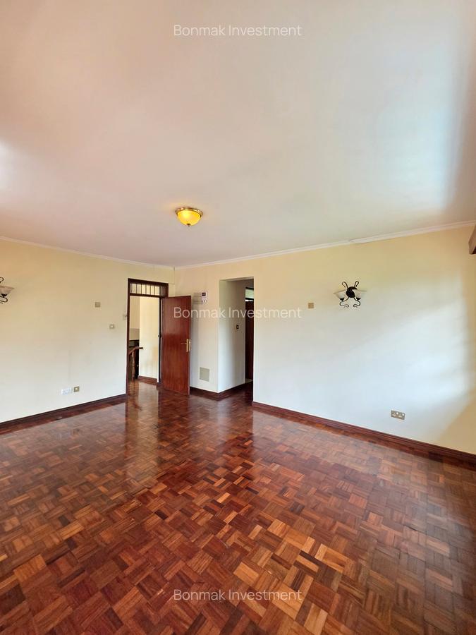 4 Bed Townhouse with En Suite at Old Kitusuru - 18