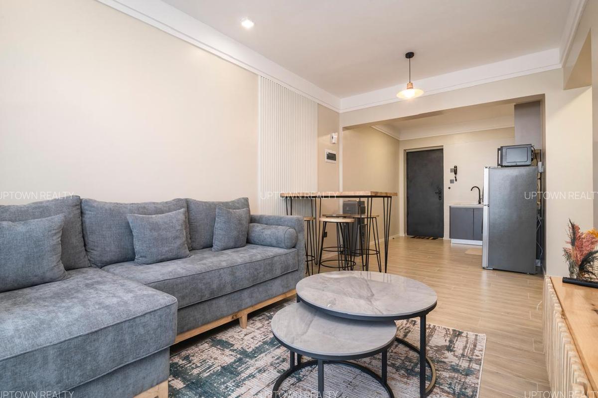 2 Bed Apartment with Swimming Pool at Lavington - 2
