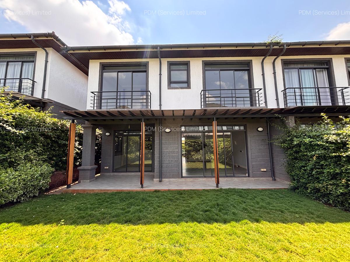 4 Bed Townhouse with En Suite in Runda - 1