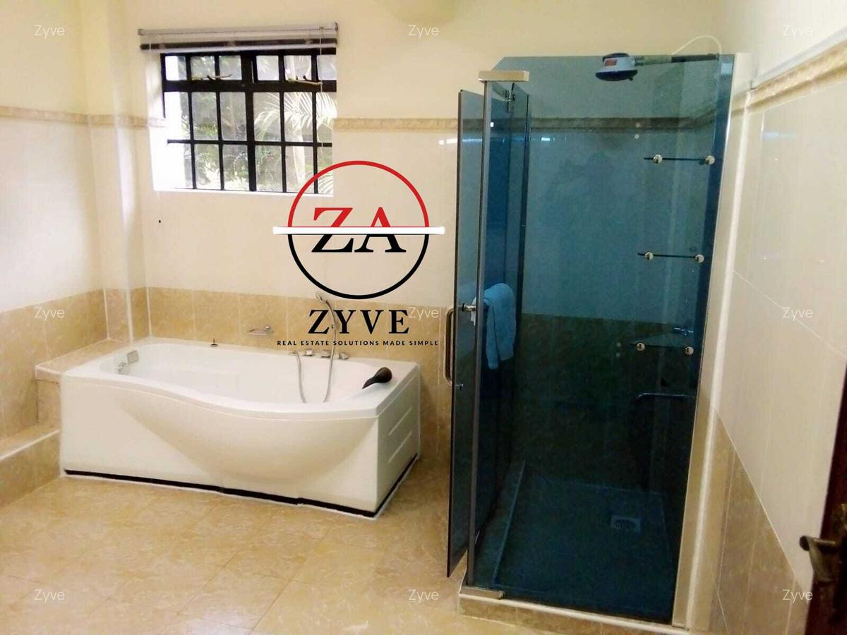 Serviced 2 Bed Apartment with En Suite at Rosslyn - 19