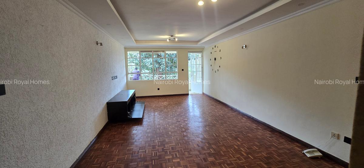 3 Bed Apartment with En Suite at Olendume Road - 17