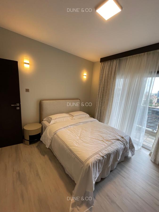 Serviced 2 Bed Apartment with En Suite in Riverside - 13
