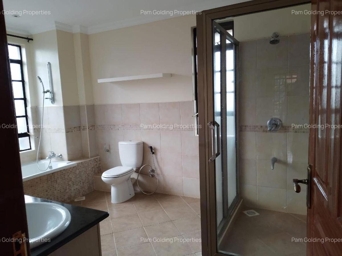 4 Bed House with En Suite in Karen - 13