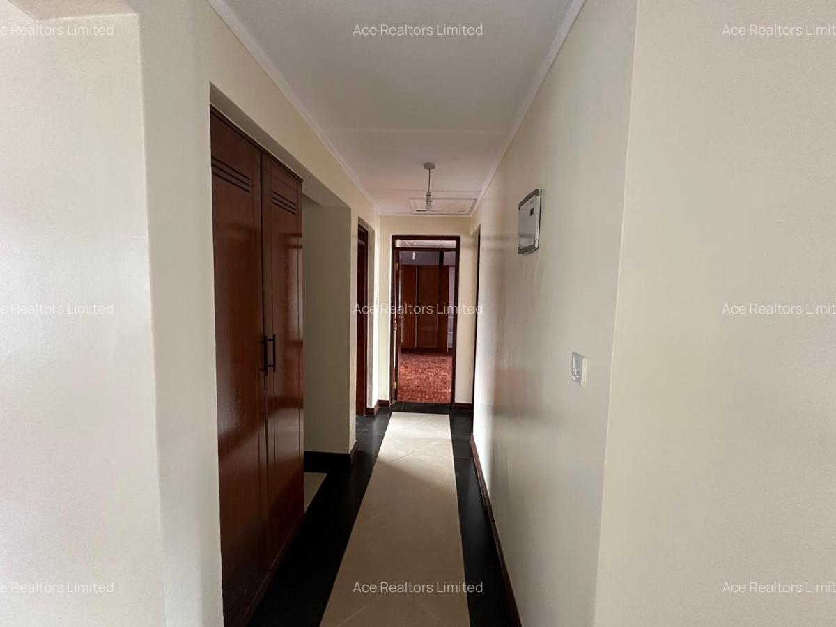 3 Bed Apartment with En Suite at Argwings Kodhek Road - 13