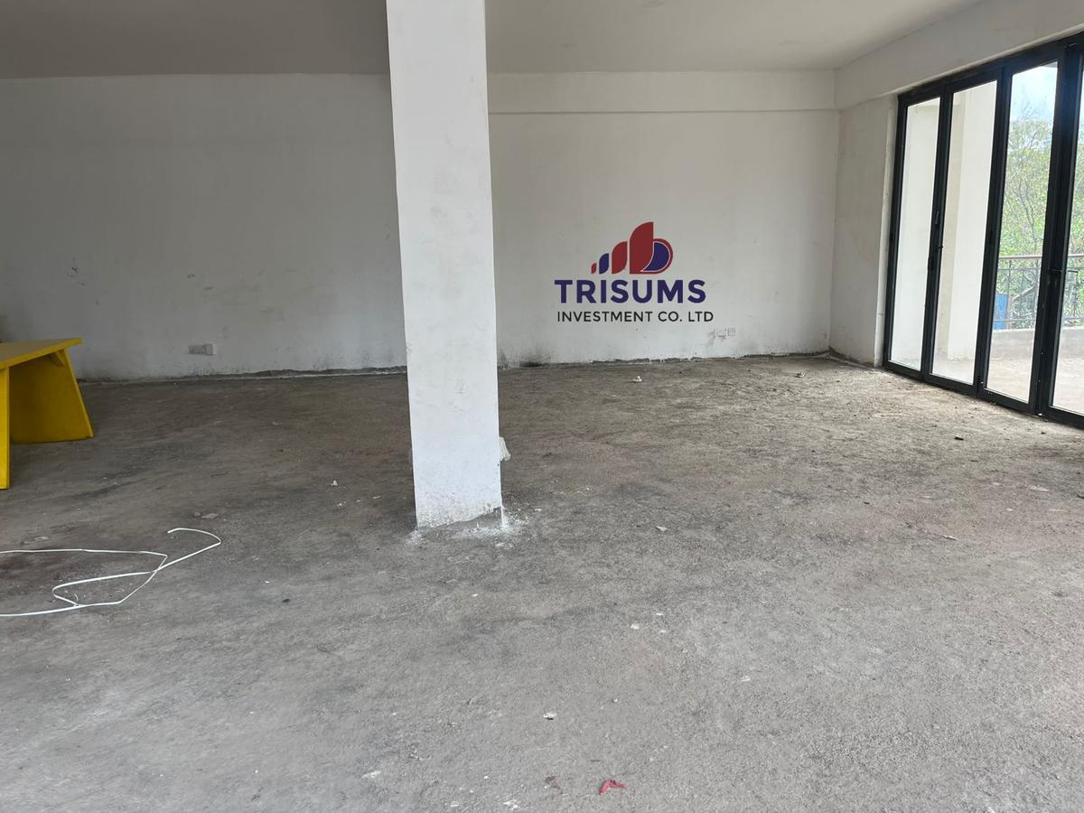 2,000 ft² Commercial Property with Backup Generator in Westlands Area - 11