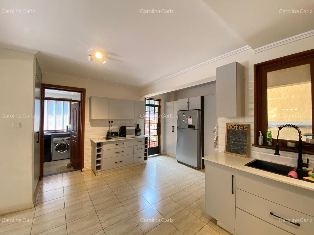 5 Bed Townhouse with En Suite at Shanzu Rd - 7