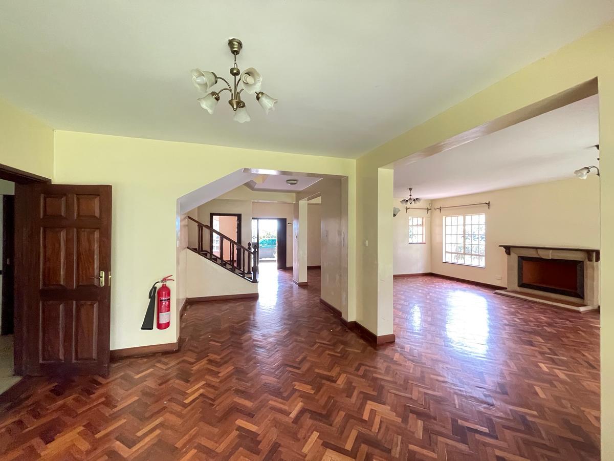 5 Bed Townhouse with Staff Quarters in Lavington - 8