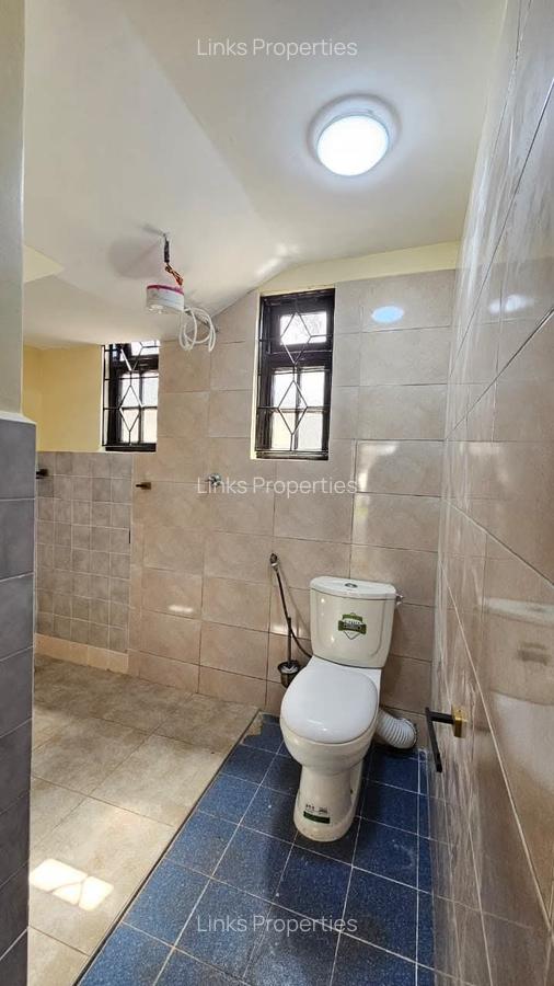 4 Bed House with En Suite at Kerarapon Road - 9