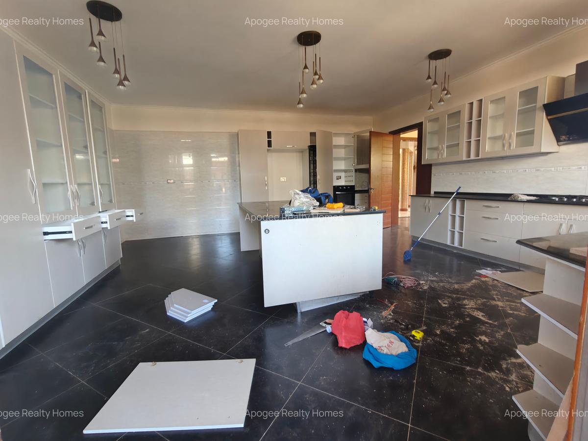 5 Bed House with En Suite at Muthaiga North - 5