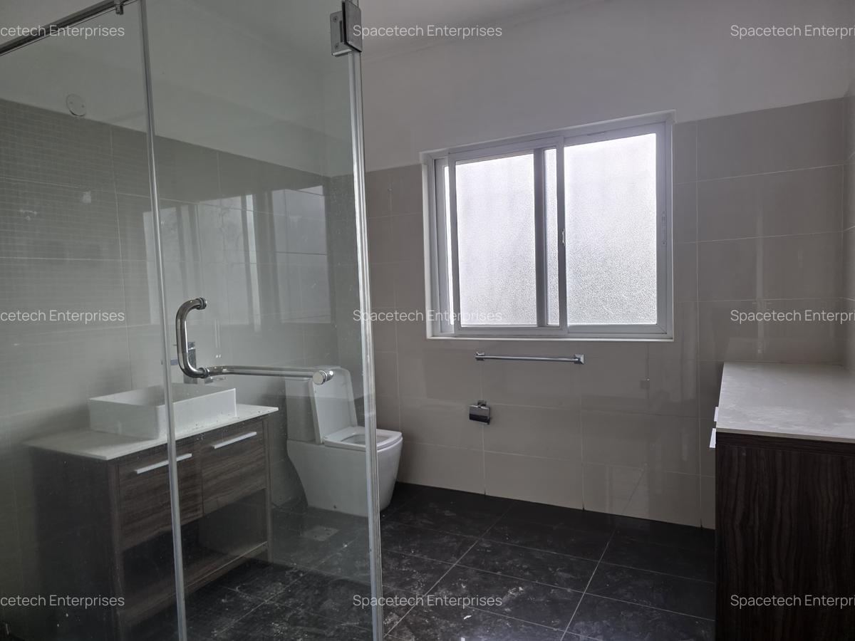 4 Bed House with En Suite in Kileleshwa - 17