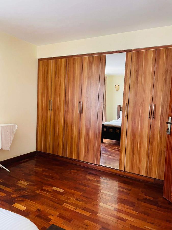 3 Bed Apartment with En Suite in Kilimani - 6