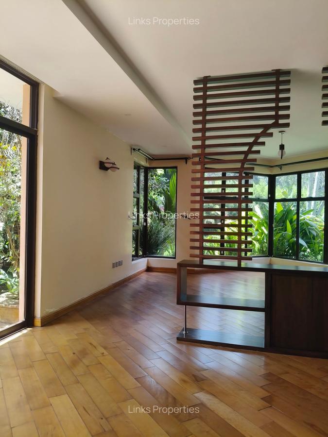 4 Bed Townhouse with En Suite at Karen - 12