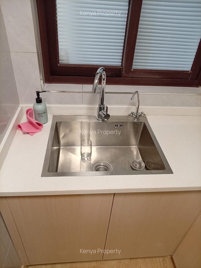 Furnished 2 Bed Apartment with En Suite in Riverside - 2