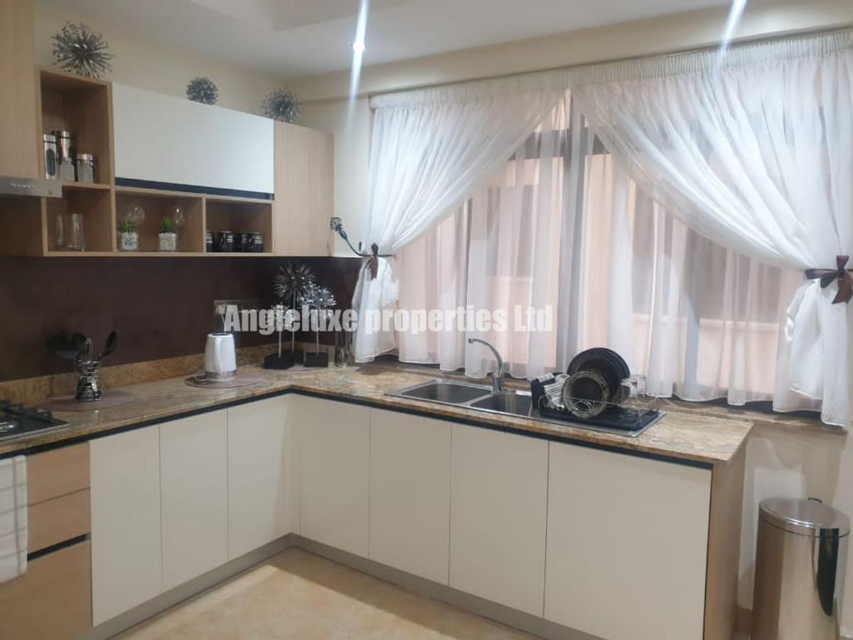 Furnished 3 Bed Apartment with En Suite at Riverside Drive - 4