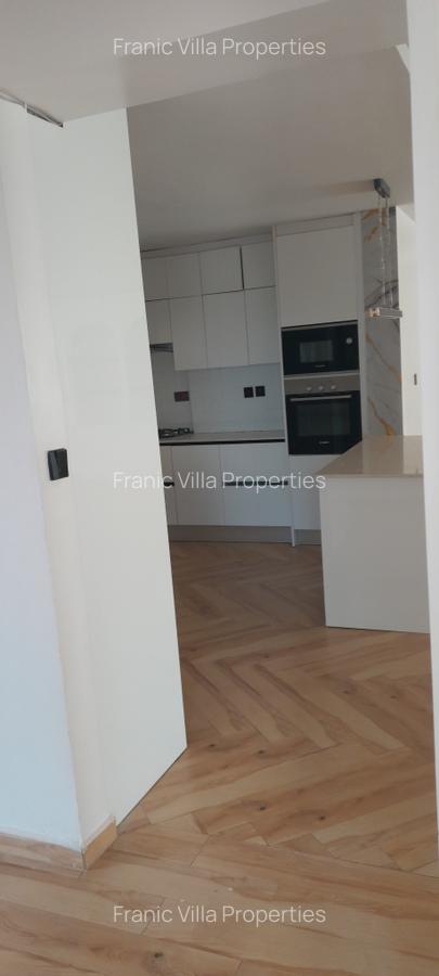 4 Bed Apartment with En Suite at Parklands - 7