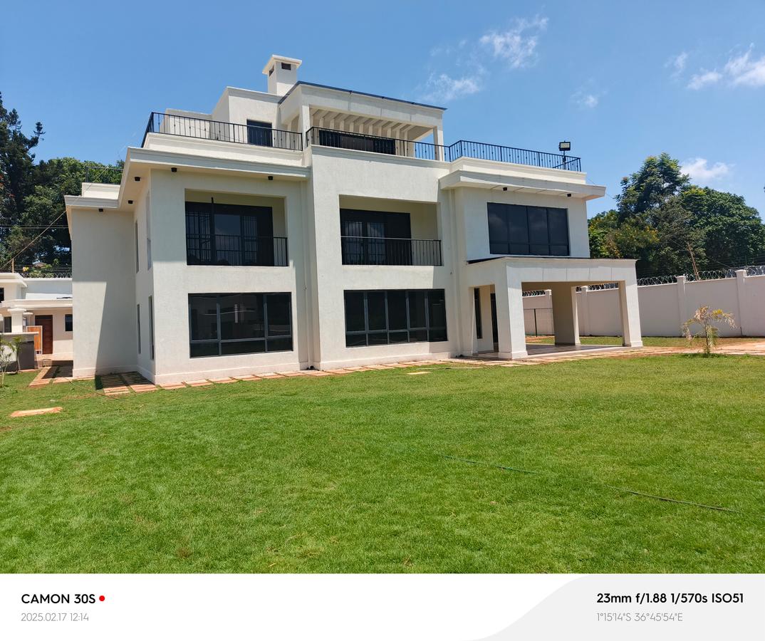6 Bed Townhouse with En Suite in Loresho - 19
