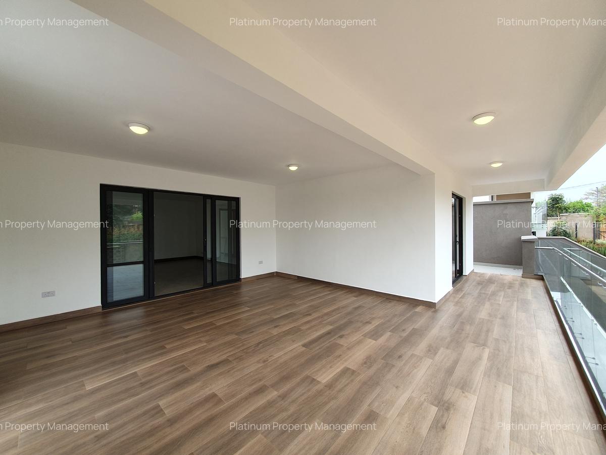 5 Bed Townhouse with En Suite in Kitisuru - 19