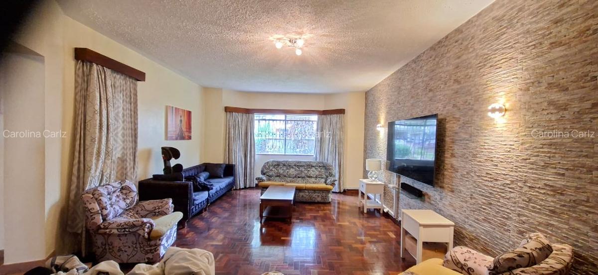 5 Bed Townhouse with En Suite at Brookside Drive - 6