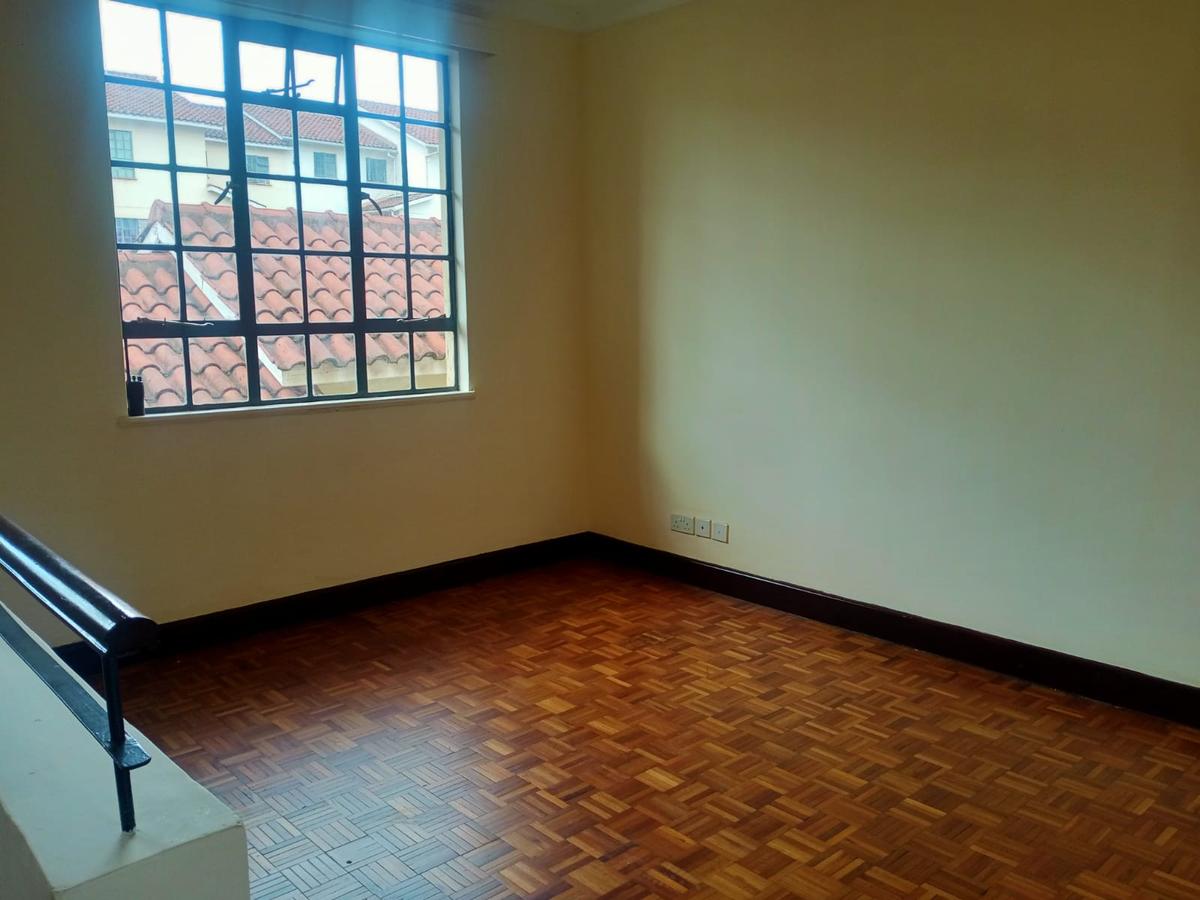 4 Bed Townhouse with En Suite in Loresho - 3