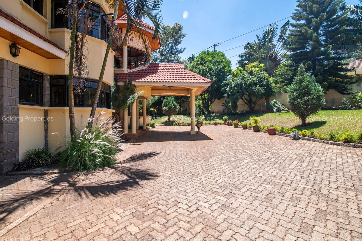 5 Bed House in Runda - 7