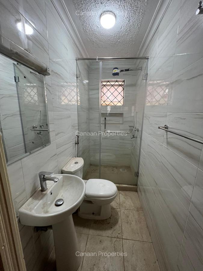 4 Bed Townhouse with Swimming Pool in Kileleshwa - 6