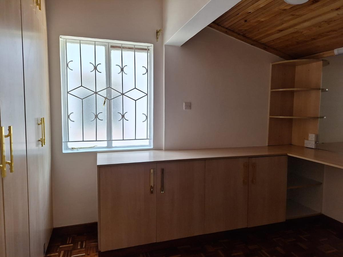 4 Bed Townhouse with Staff Quarters in Lavington - 8
